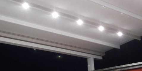 Pergole Gibus-MED VIVA con illuminazione Led.
Abitazione di Benna